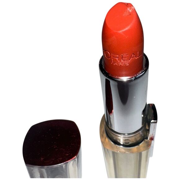Loreal Infallible Lipstick 829 Resilient Raisin Satin Cream Discontinued - Picture 11 of 16